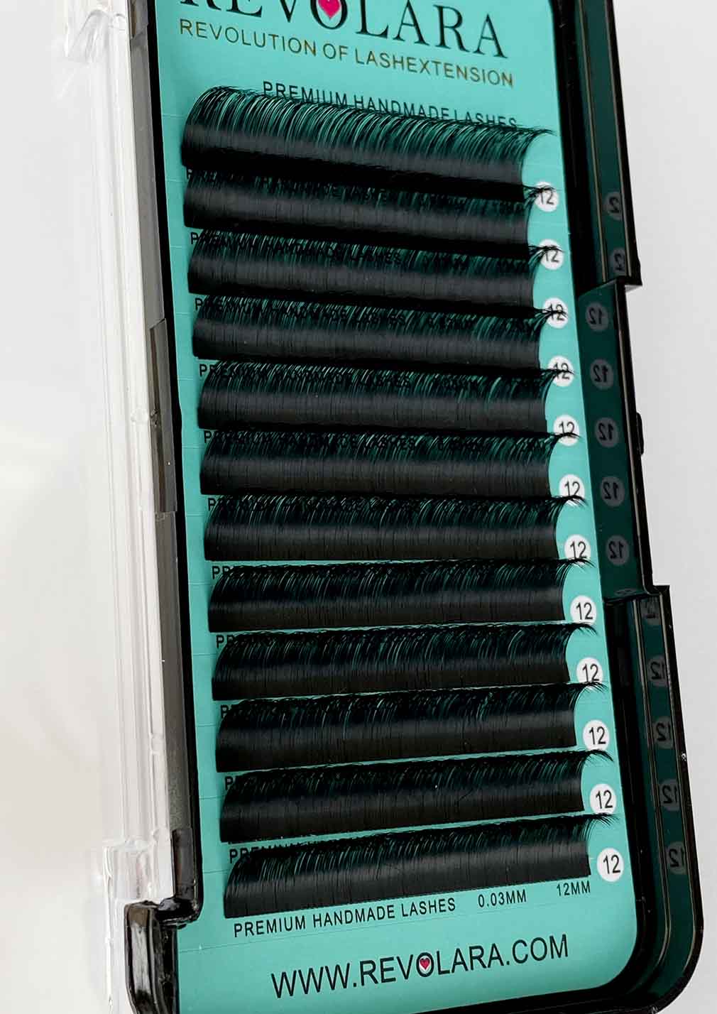 Cashmere Matte Faux Mink Deep Black Individual Lash Extensions