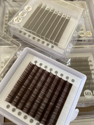 0.05mm Black Chocolate Color Lashes  【 8-lines】