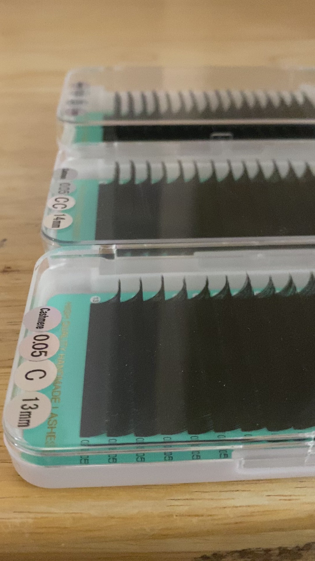 Cashmere PRO Extra Matte Deep Black Lashes 0.05mm【16-lines No-logo】【Best Quality Ever】