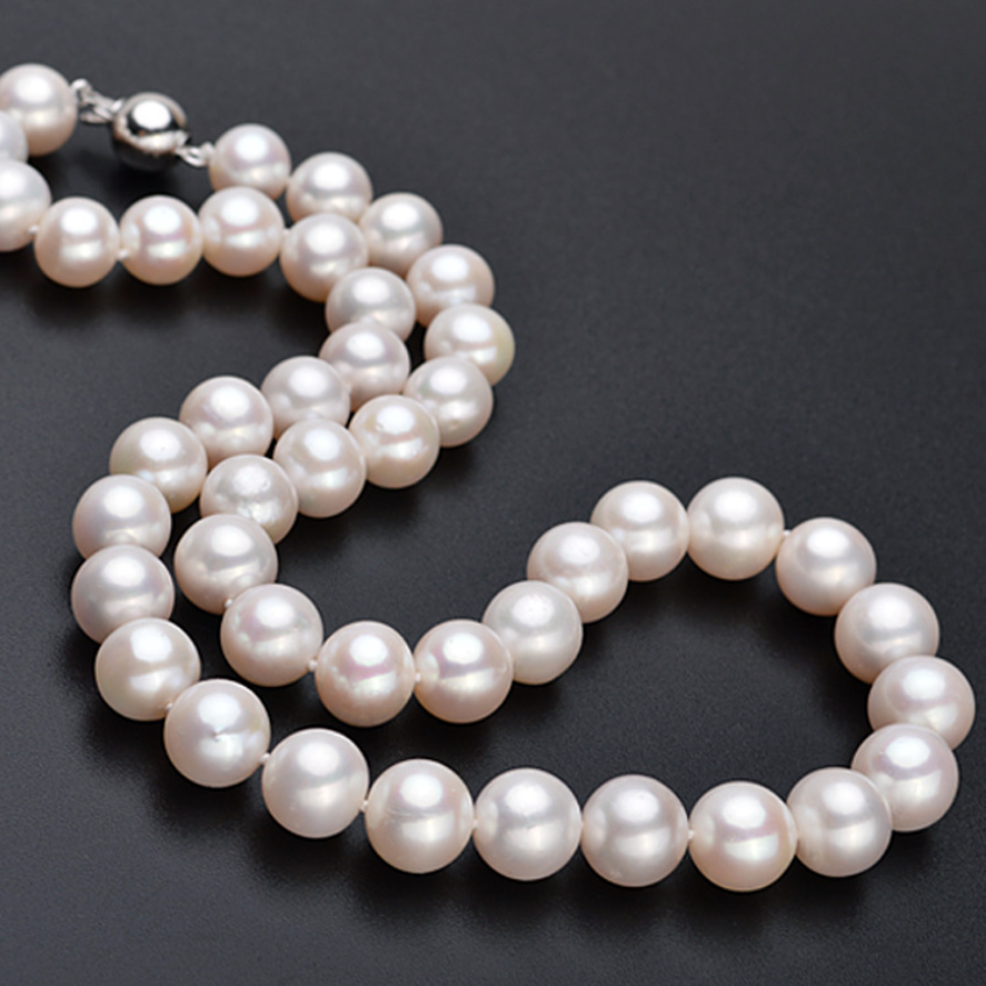 11-12mm AAAA Quality Round White Cultured Pearl Necklace with Luxury 14K Gold Clasp