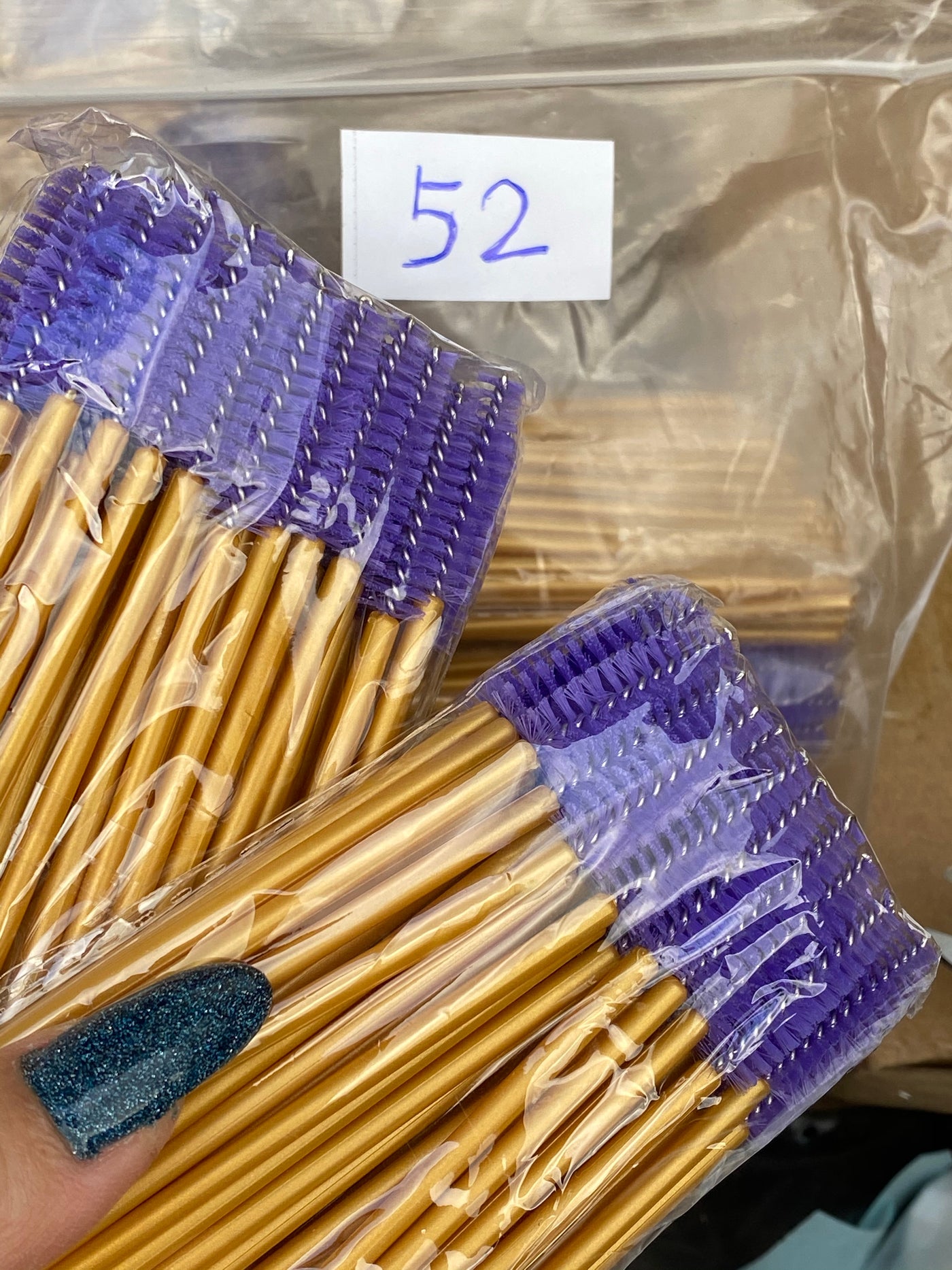 Mascara Brush 50 pcs/bag -  many COLORS